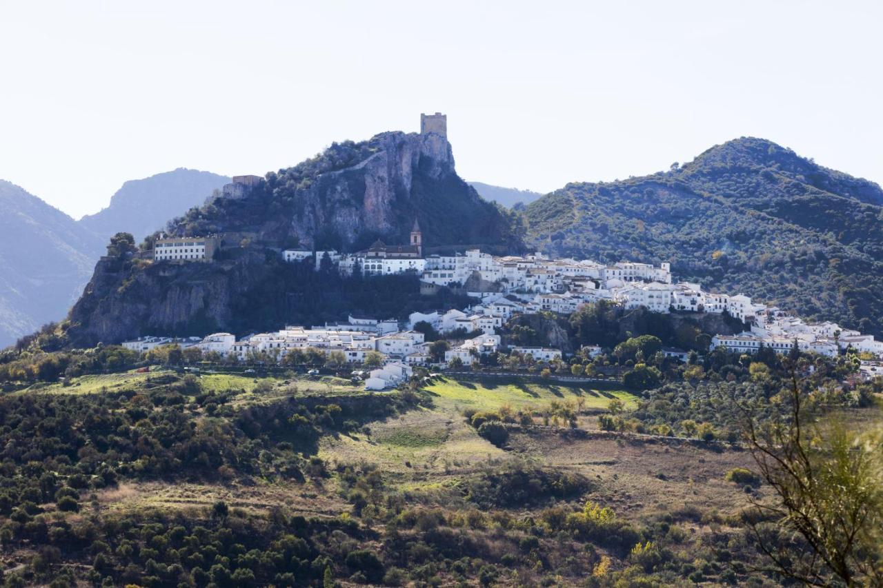 Tugasa Arco De La Villa Zahara De La Sierra Eksteriør bilde